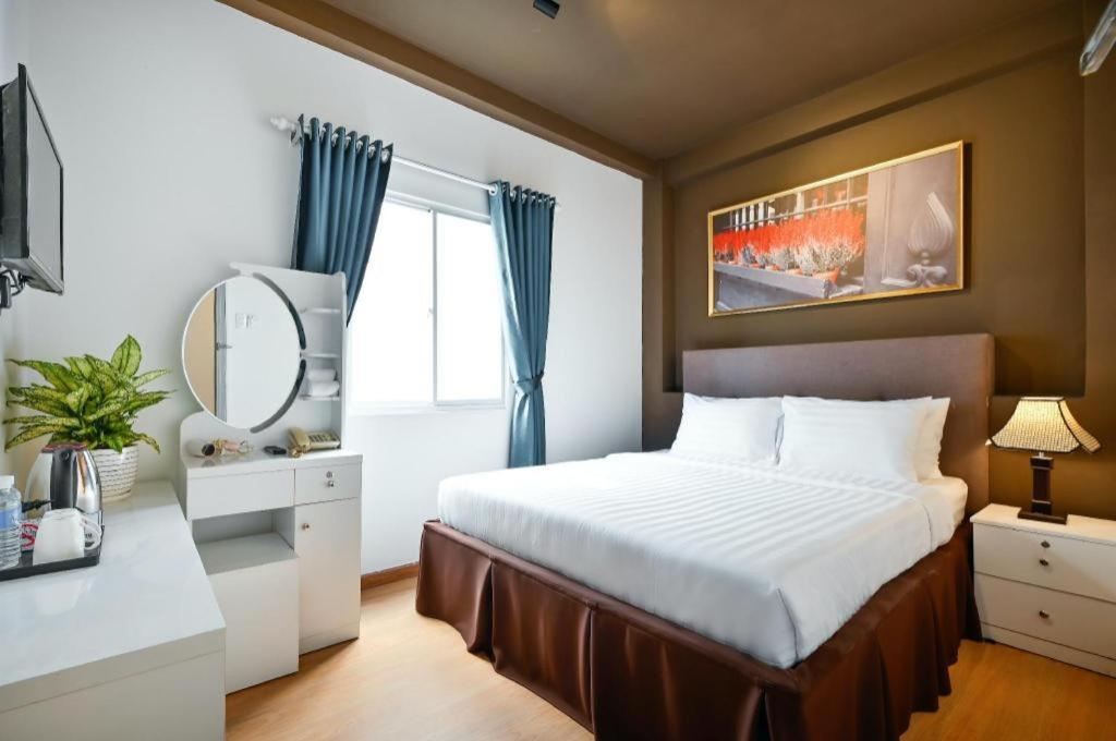 The Noble Swan Wood Park Hotel Ho Či Minovo Město Exteriér fotografie